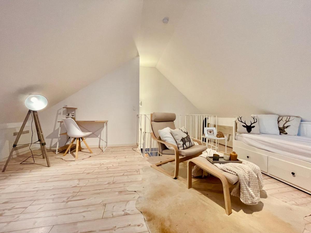 Guglhupf Wohlfuehl-Maisonette Mit Boxspring, Disney, Netflix เบราน์ลาเกอ ภายนอก รูปภาพ
