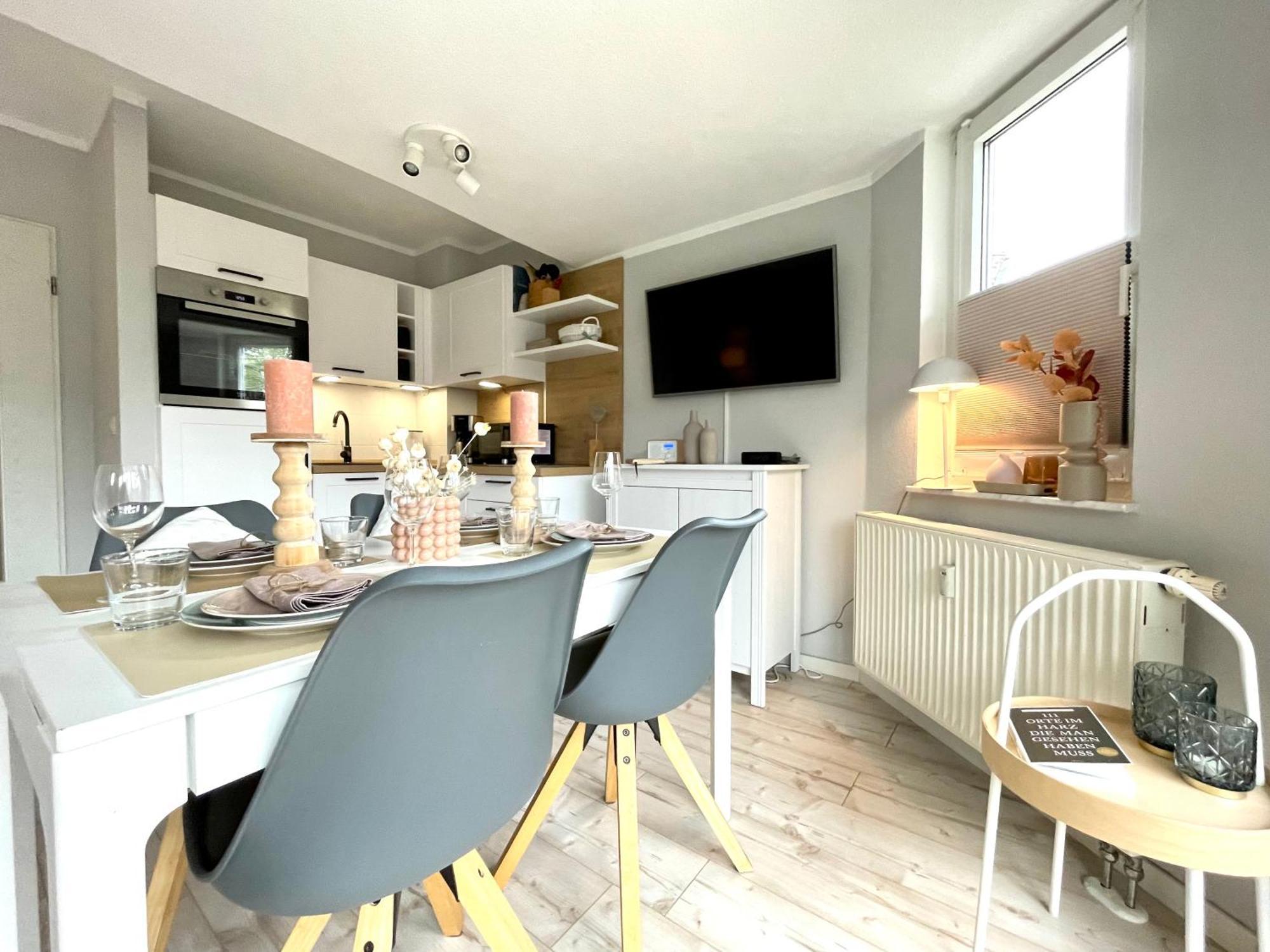 Guglhupf Wohlfuehl-Maisonette Mit Boxspring, Disney, Netflix เบราน์ลาเกอ ภายนอก รูปภาพ